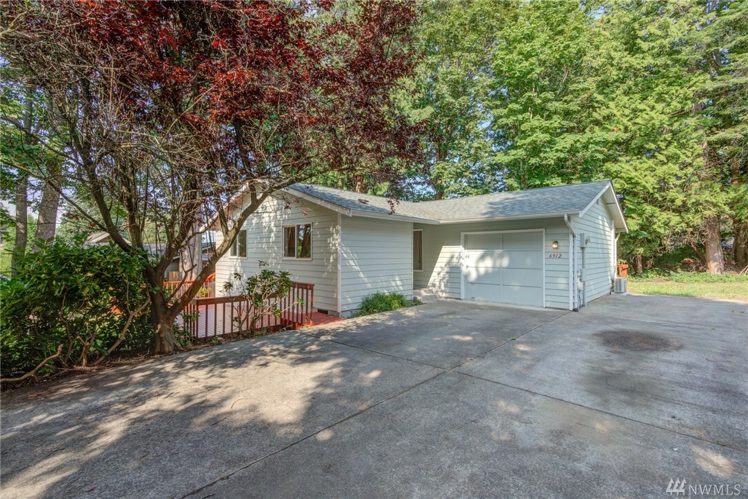 Property Photo: 6912 Petticote Lane WA 98230