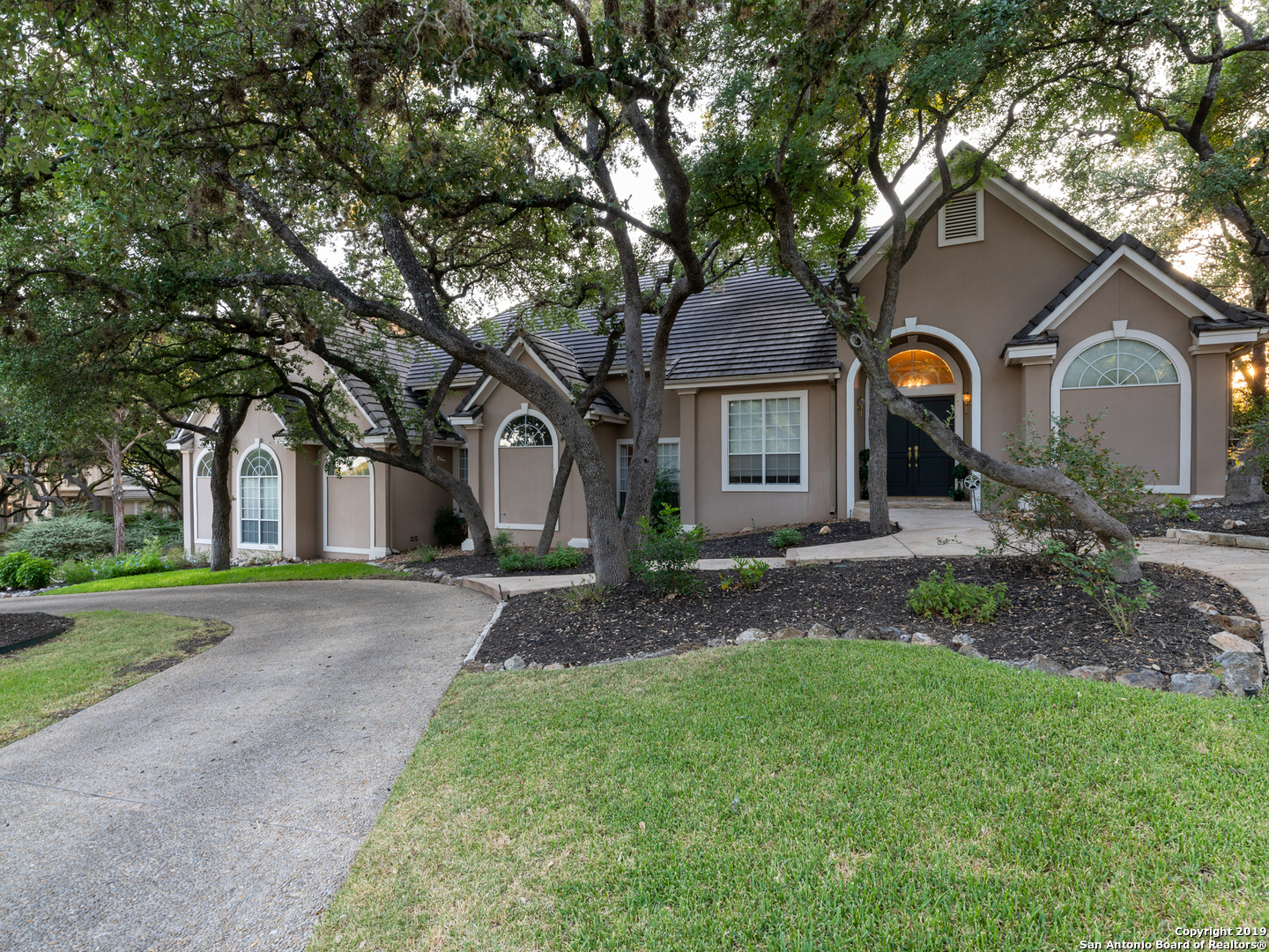 Property Photo:  11 Palace Place Dr  TX 78248 