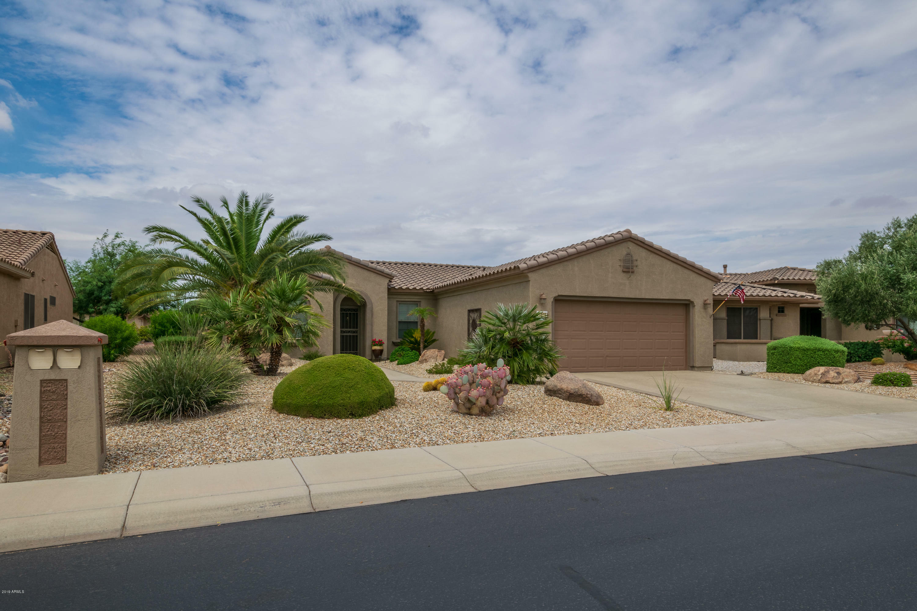 Property Photo: 20816 N Canyon Whisper Drive AZ 85387