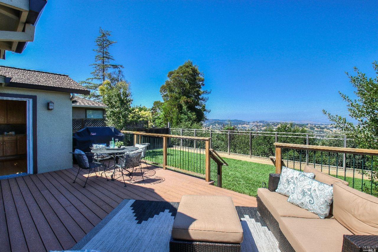 Property Photo: 60 Ridgewood Drive CA 94901