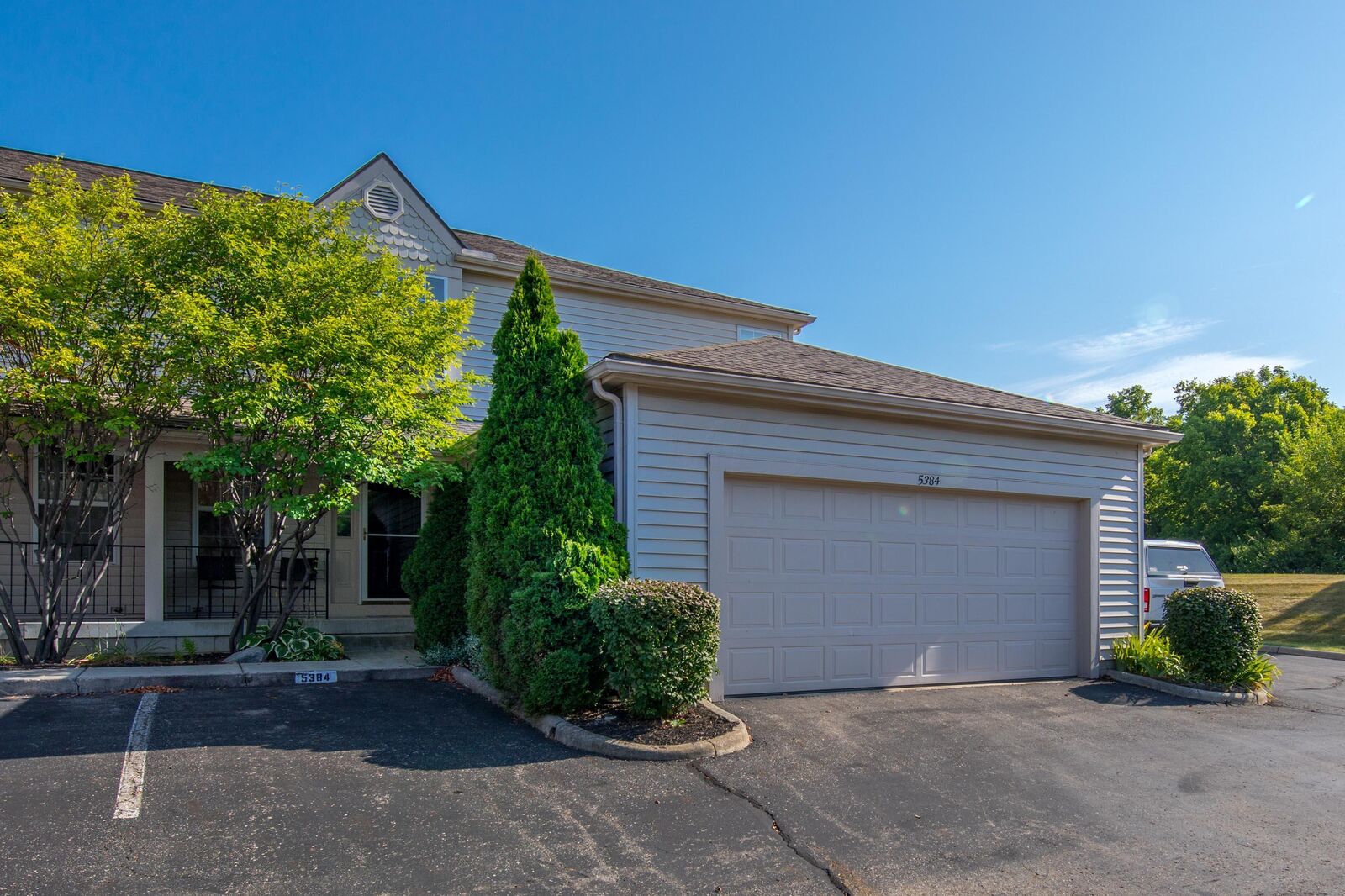 Property Photo:  5384 Coral Berry Drive  OH 43235 