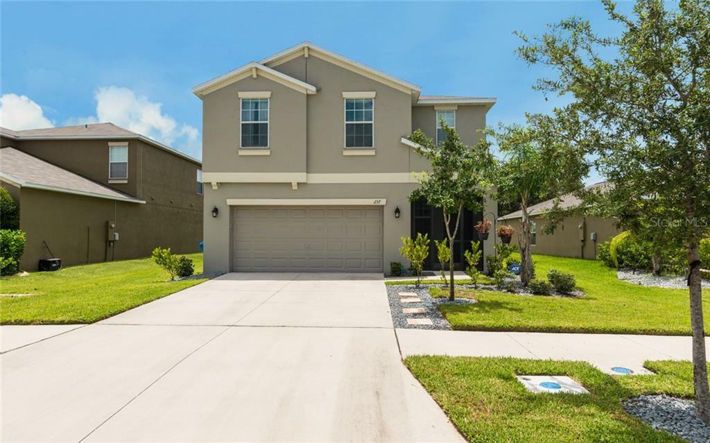 Property Photo: 237 Cascade Bend Drive FL 33570