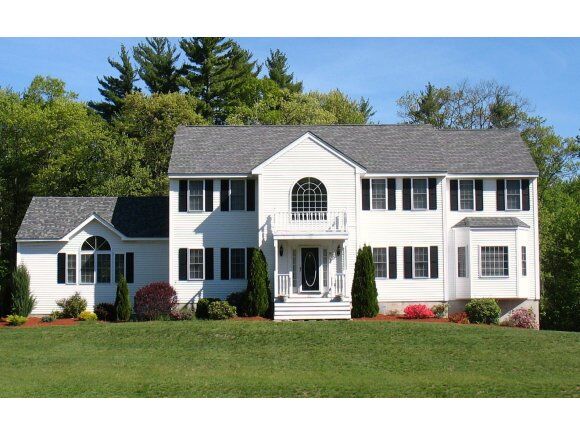 Property Photo:  39 Sheepwash Drive  NH 03036 