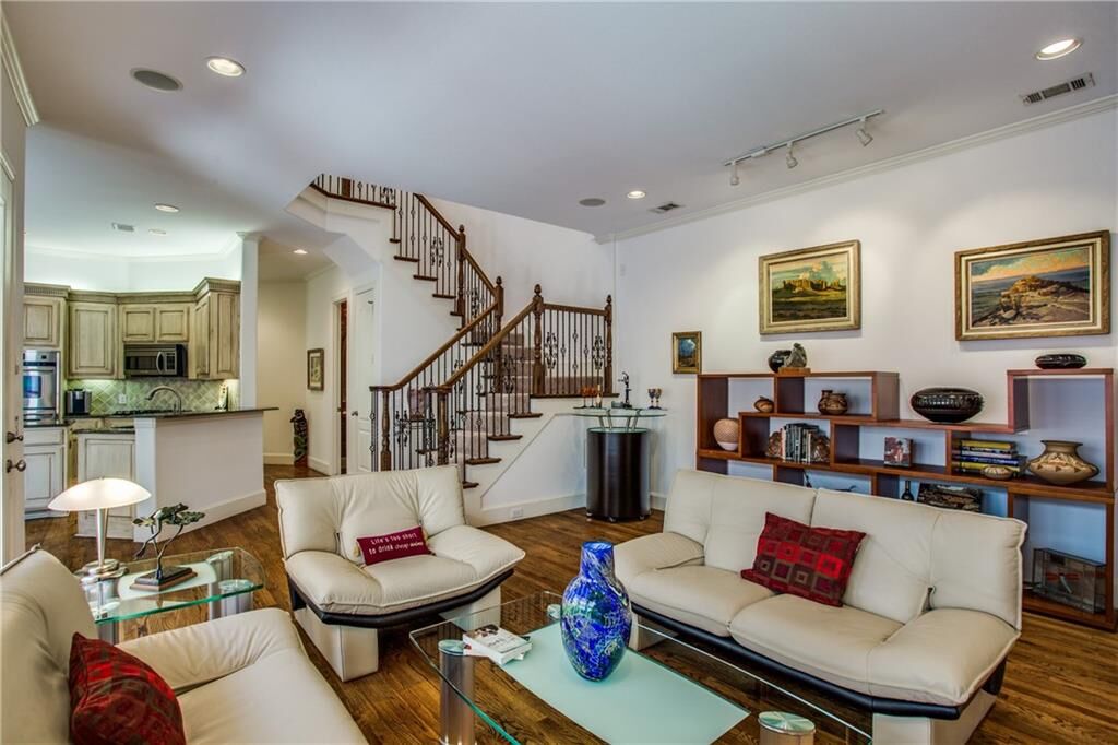 Property Photo:  7331 Park Lake Drive  TX 75230 