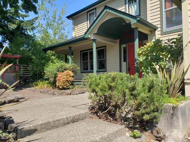 14710 59th Ave S  Tukwila WA 98168 photo