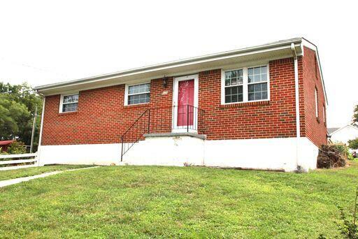 806 S Pollard St  Vinton VA 24179 photo