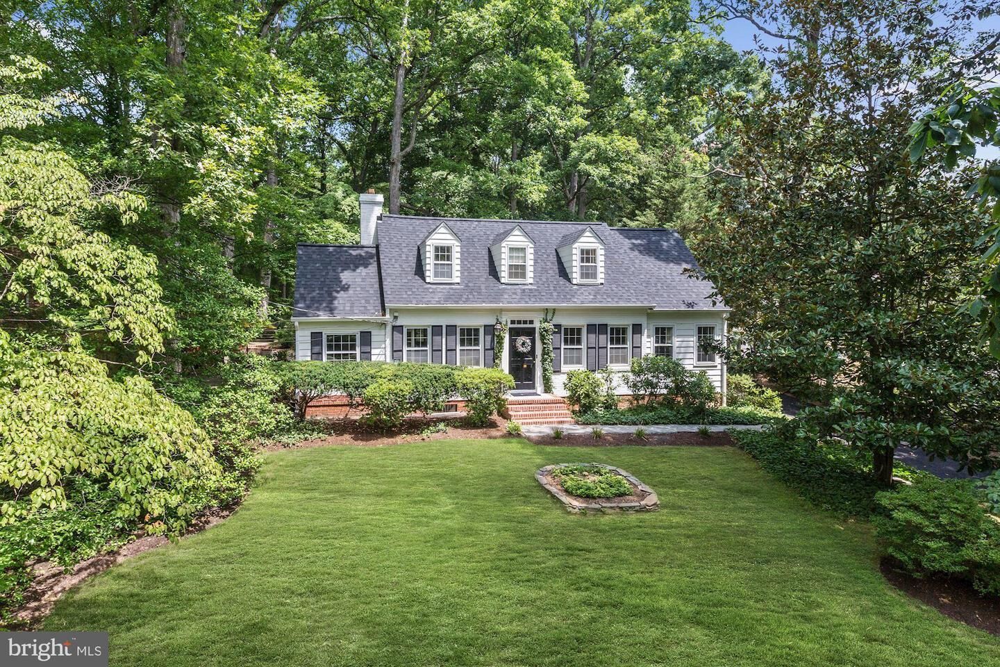 Property Photo: 6878 Churchill Road VA 22101