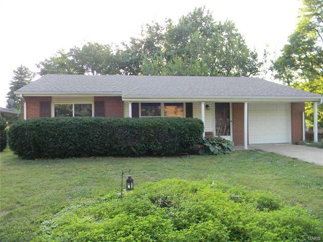 Property Photo: 19 Potomac 62208