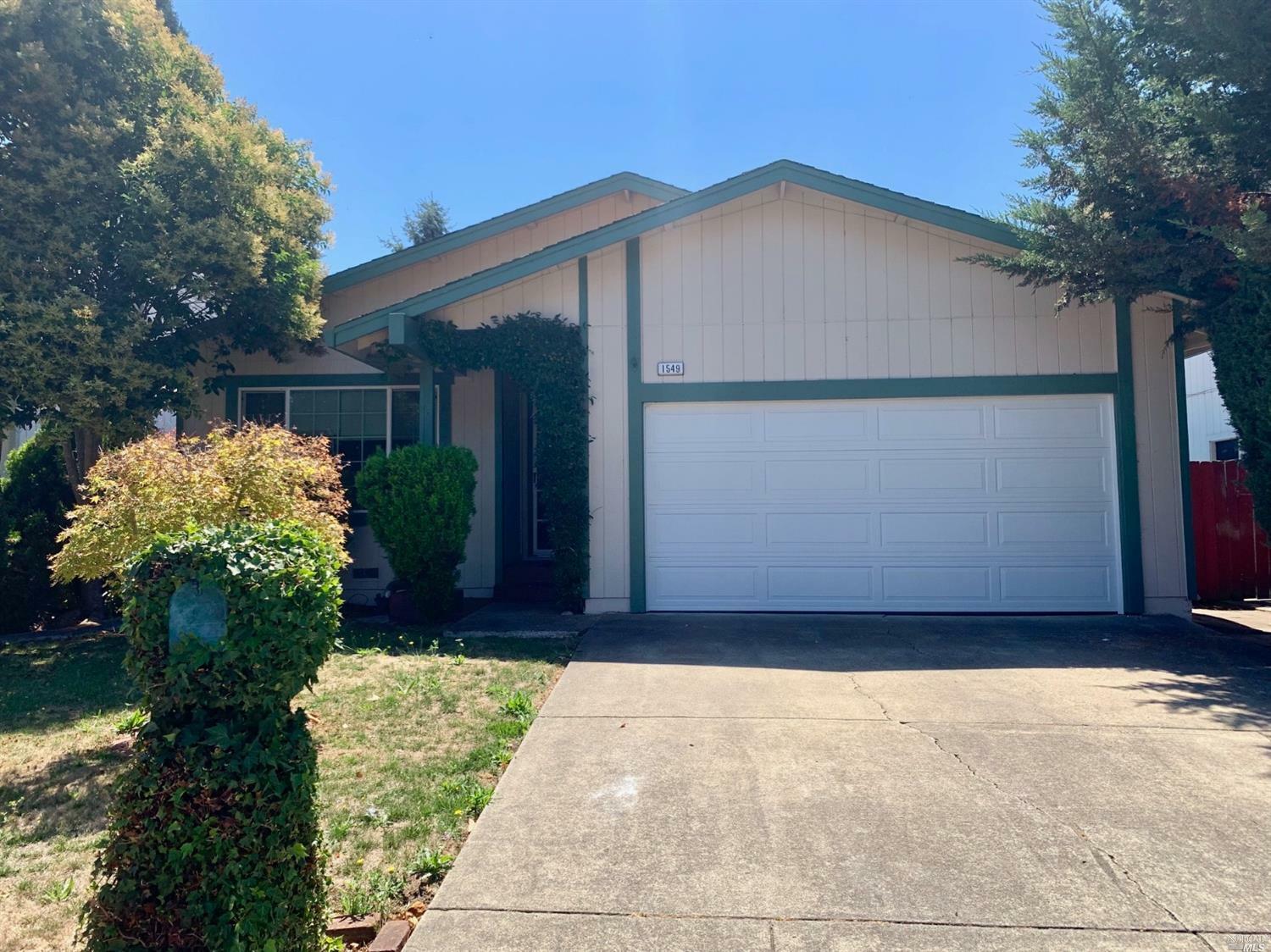 Property Photo:  1549 Garfield Court  CA 94928 