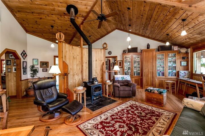 Property Photo: 588 Misty Isle Dr WA 98250