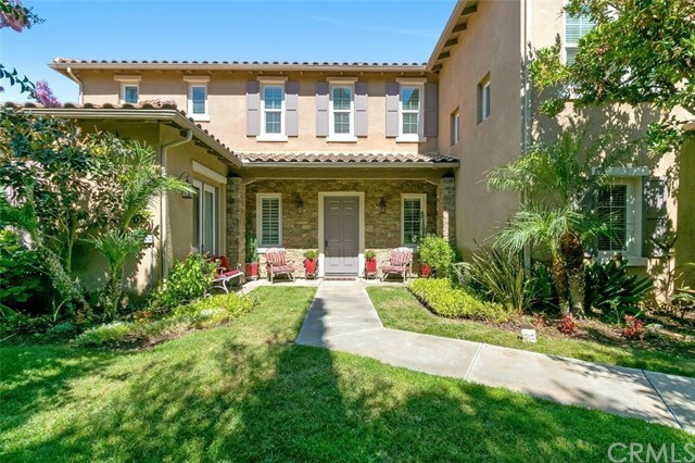 Property Photo:  498 Green Orchard Place  CA 92506 