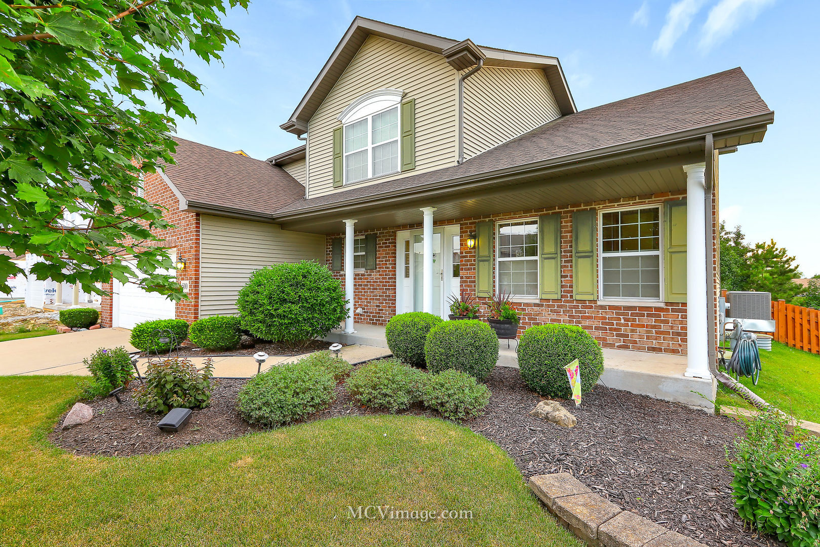 Property Photo:  500 South Dollinger Drive  IL 60446 