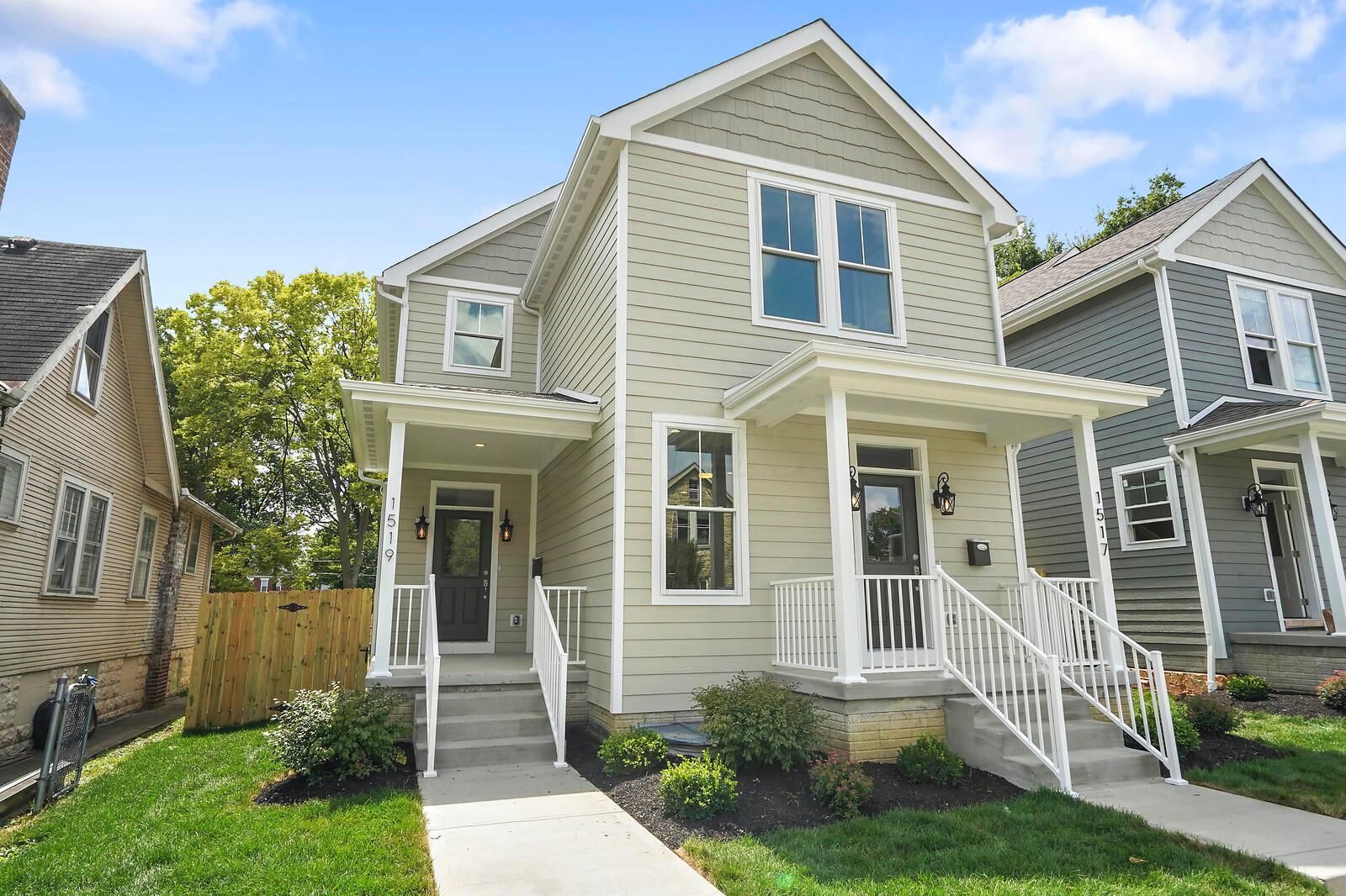 Property Photo:  1519 Oak Street  OH 43205 