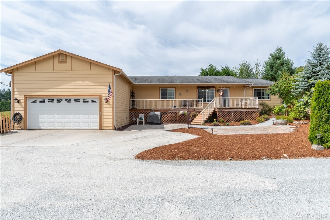 Property Photo: 18202 Fox Hollow Lane WA 98232