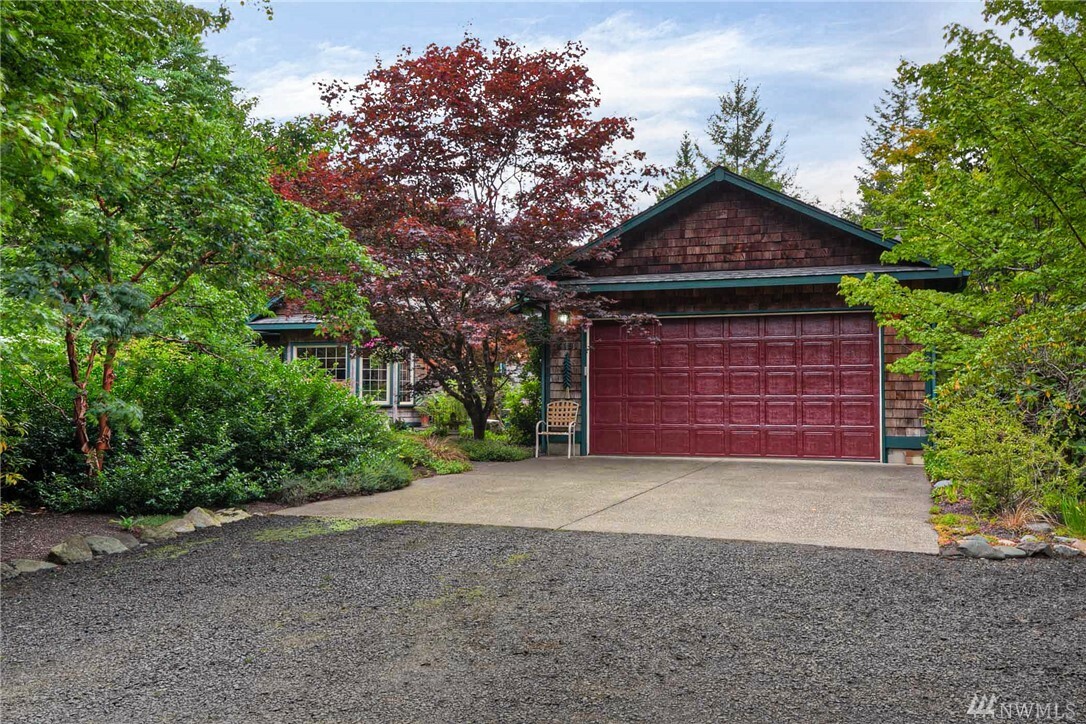 Property Photo:  191 E Webb Hill Rd  WA 98592 