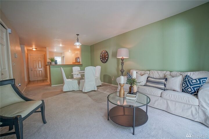 Property Photo:  2100 S 336th St P5  WA 98003 