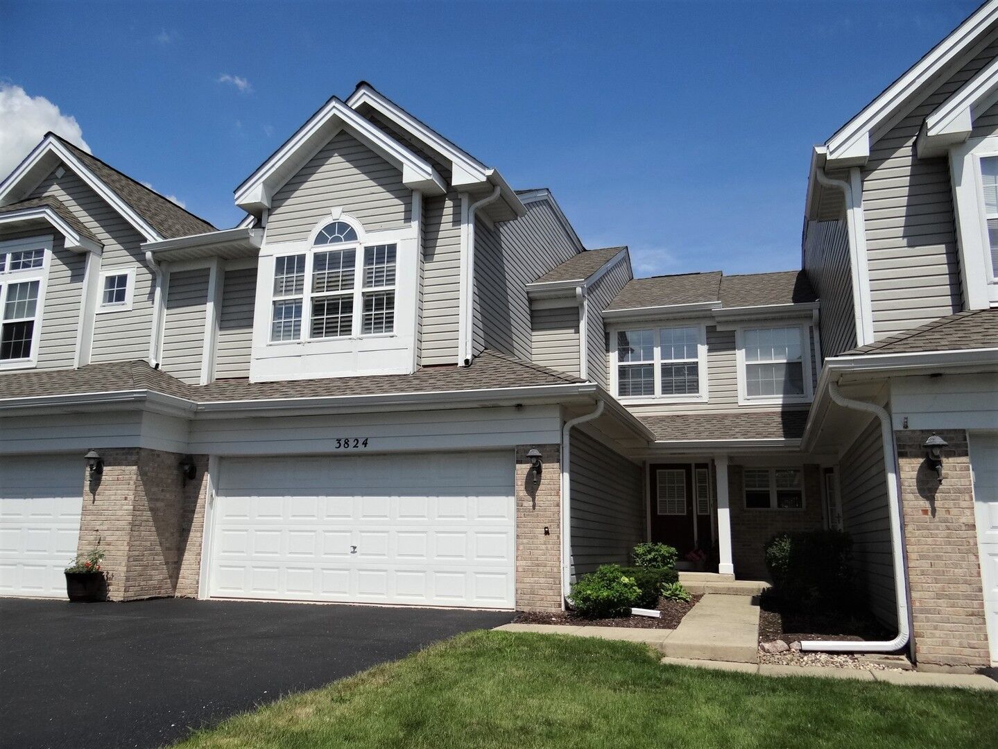 Property Photo:  3824 Capri Court  IL 60564 