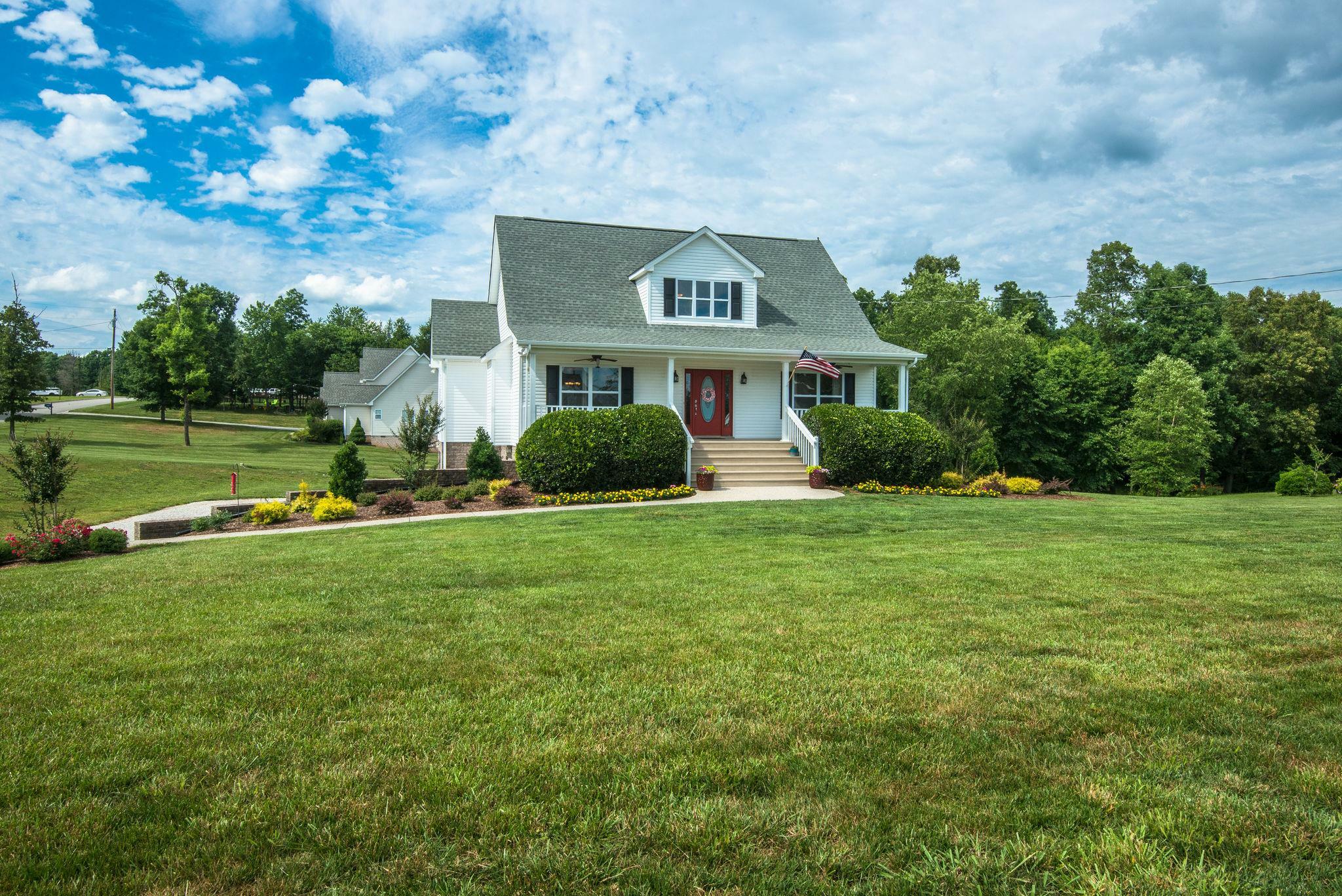 Property Photo:  501 Fawn Ct  TN 37029 