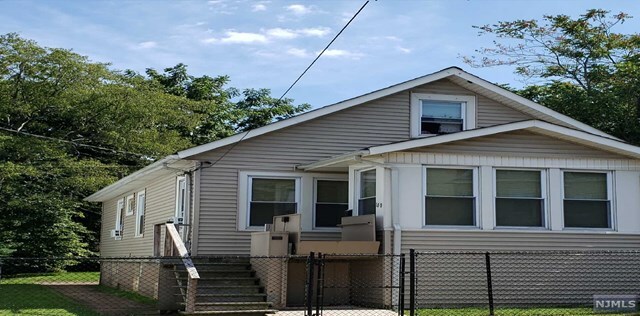 Property Photo:  98-100 North 10th Street  NJ 07522 