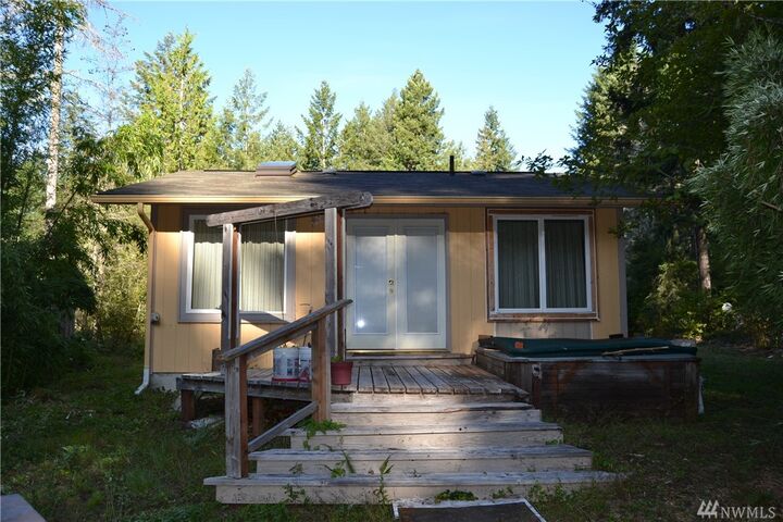 Property Photo:  21 N Goldeneye St  WA 98548 