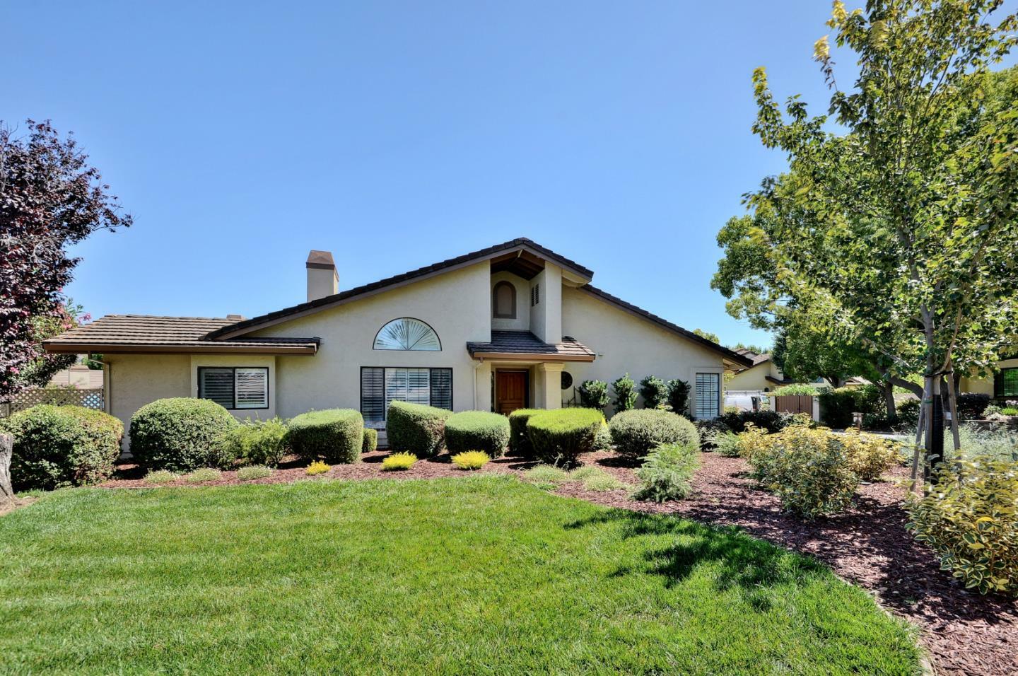 Property Photo:  3240 Lake Lesina Drive  CA 95135 