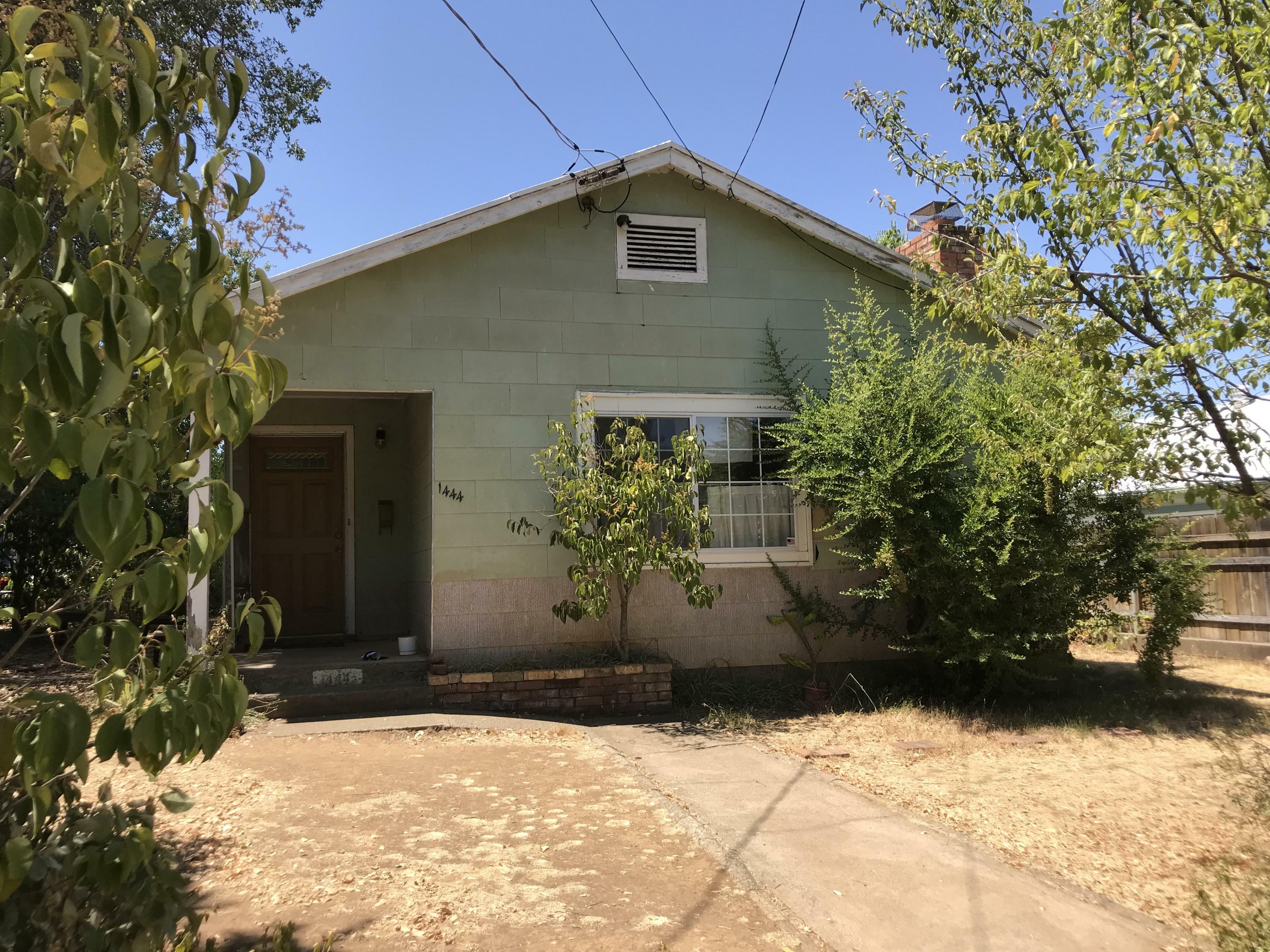 Property Photo:  1444 Magnolia Avenue  CA 96001 