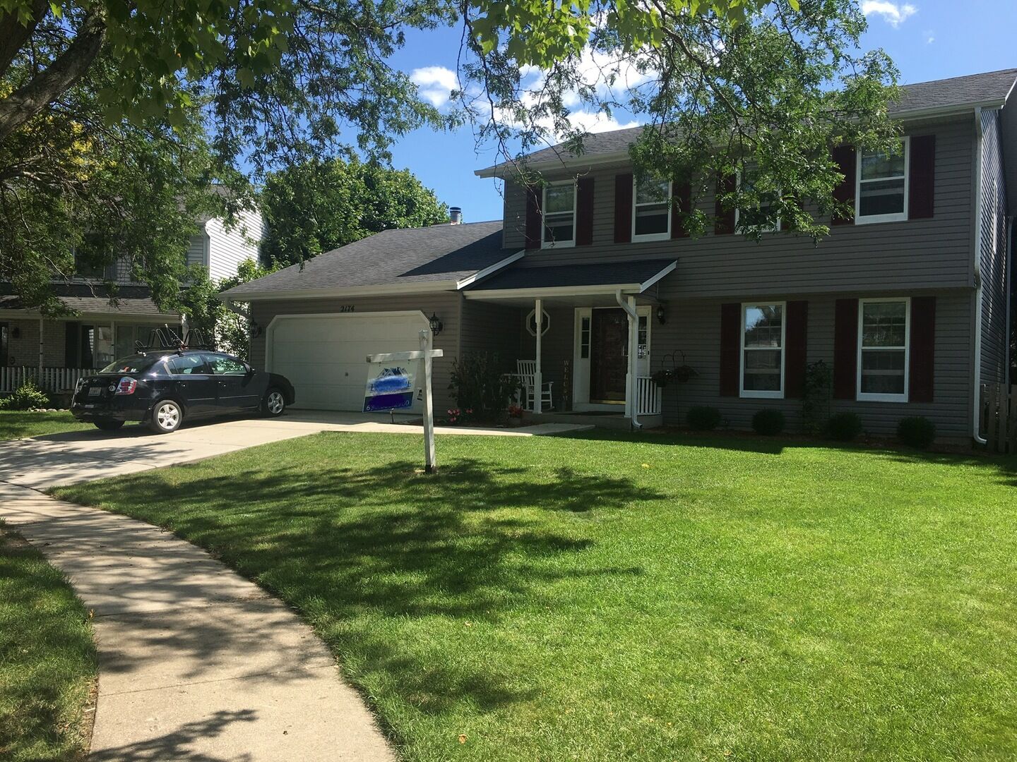 Property Photo:  2174 Niagara Court  IL 60123