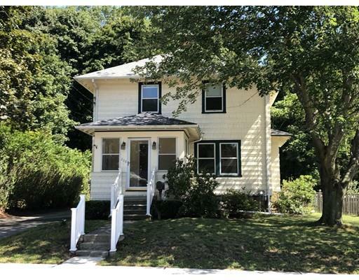 Property Photo: 220 Holden St MA 01606