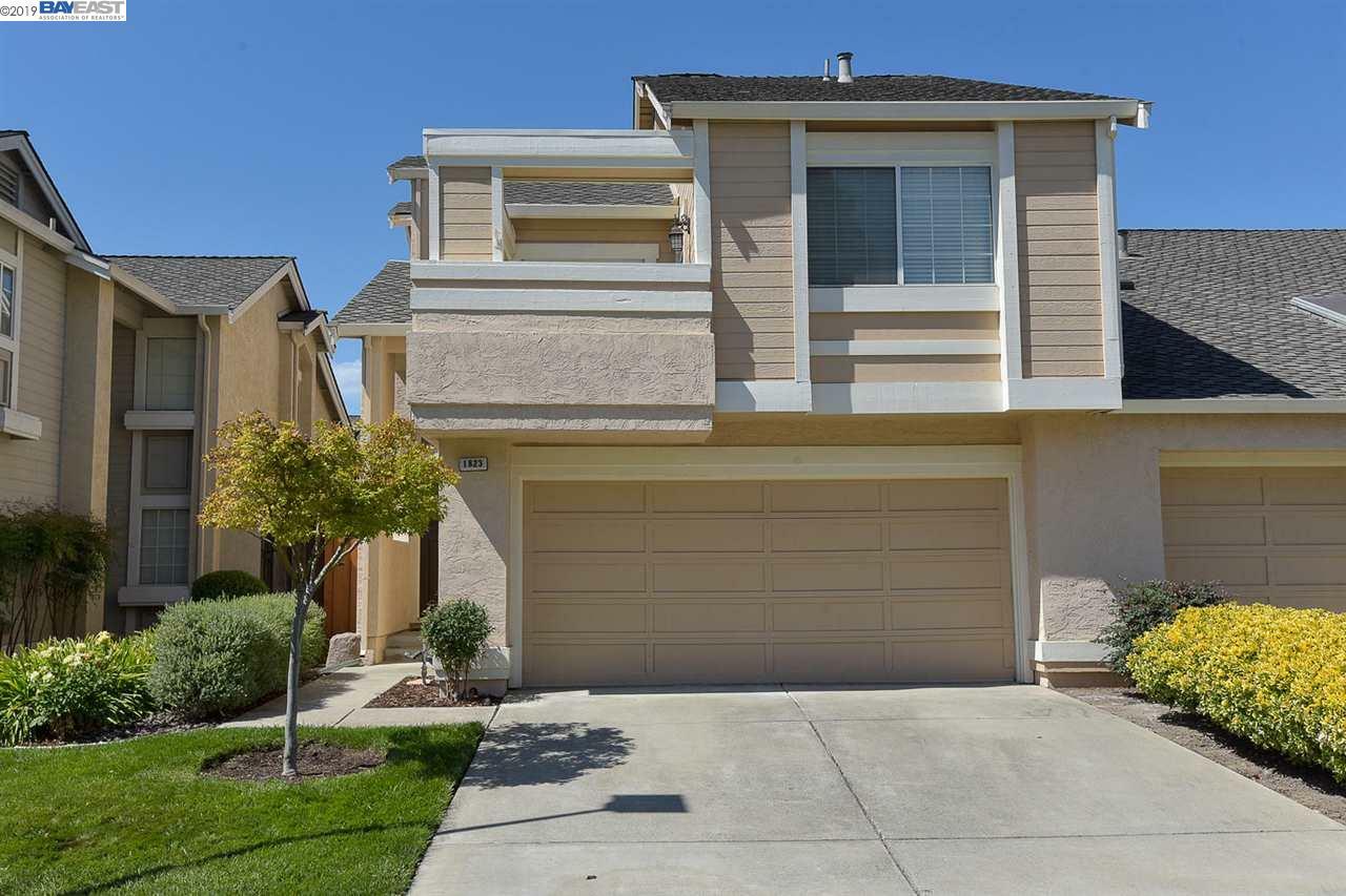Property Photo: 1823 Harms Dr CA 94566