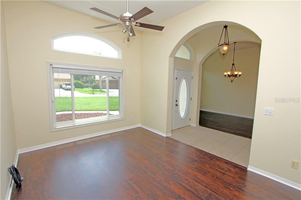 Property Photo:  10151 Pointview Court  FL 32836 