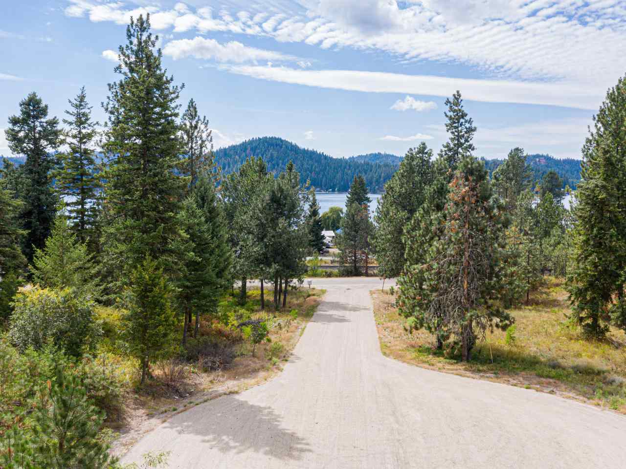 Property Photo:  39967 Loon Lake Ct  WA 99148 