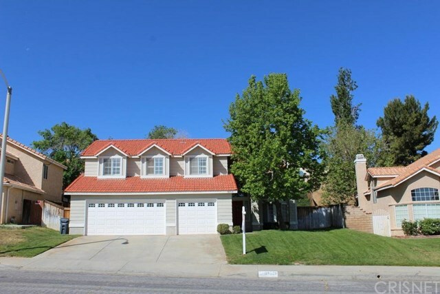 Property Photo:  39521 Chalfont Lane  CA 93551 