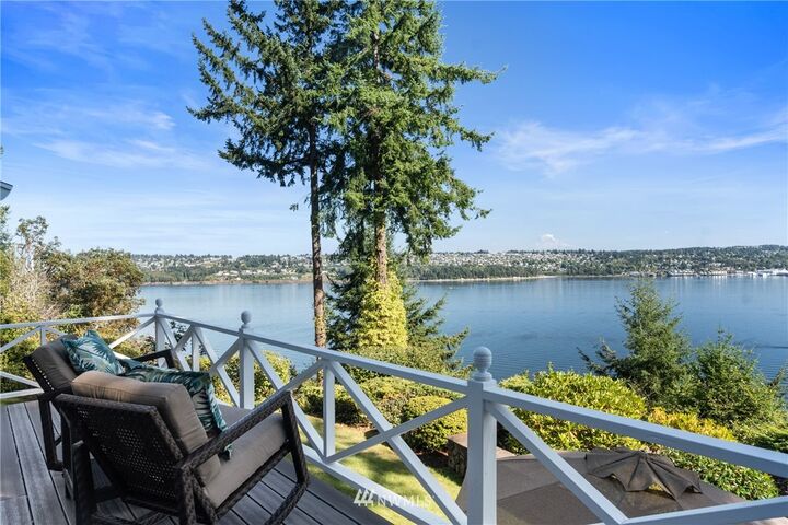 303 26th Avenue NW  Gig Harbor WA 98335 photo