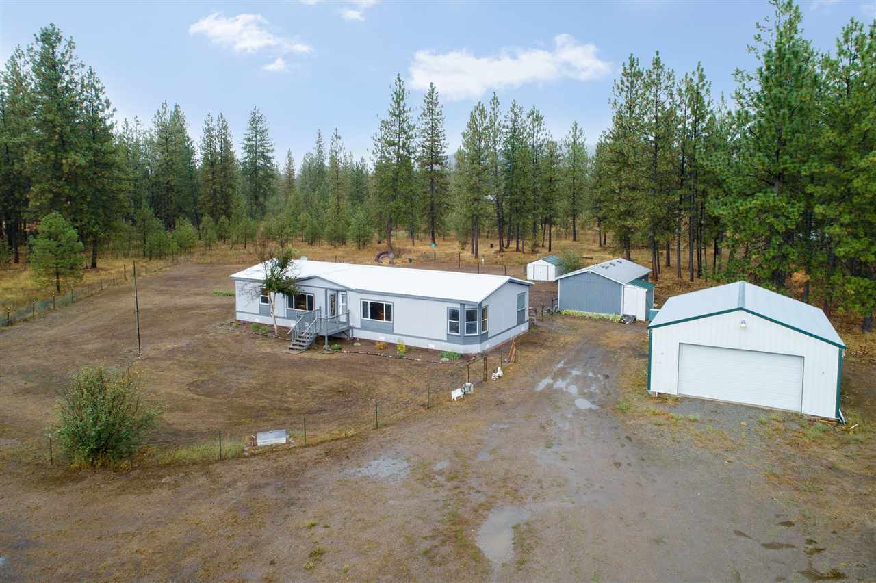 Property Photo:  6446 Lakeview Dr  WA 99026 