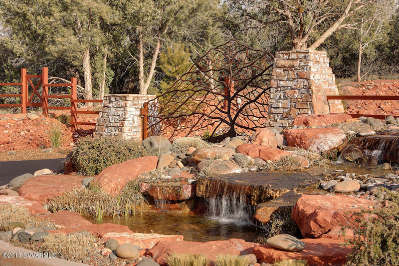 Property Photo: 110 Cross Creek Circle AZ 86336