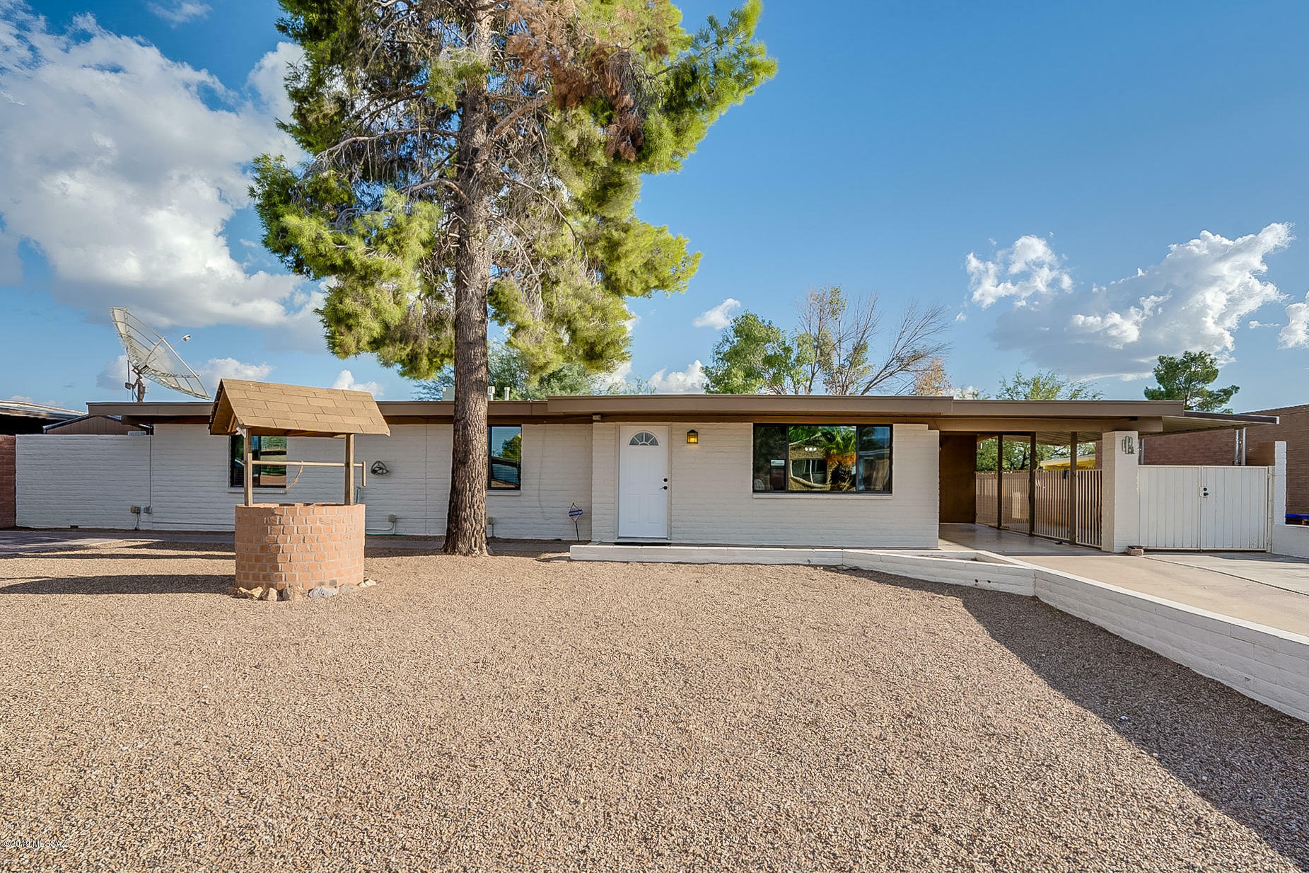 Property Photo:  3745 W Enfield Place  AZ 85741 