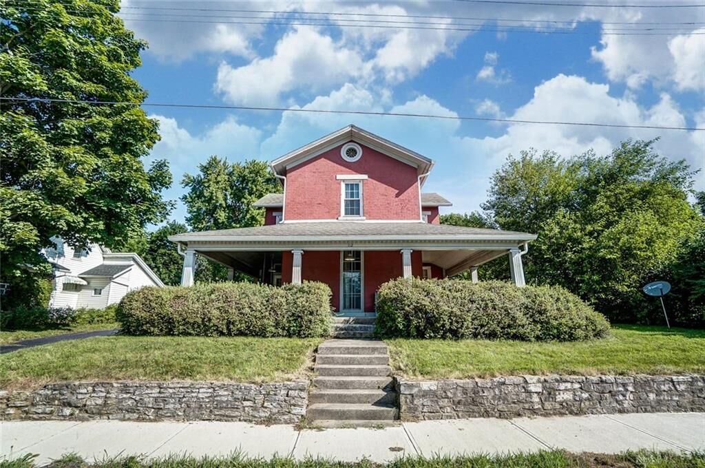 Property Photo: 112 W Broadway Street OH 45318
