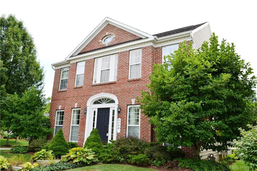 Property Photo: 9790 Cobblewood Court OH 45458