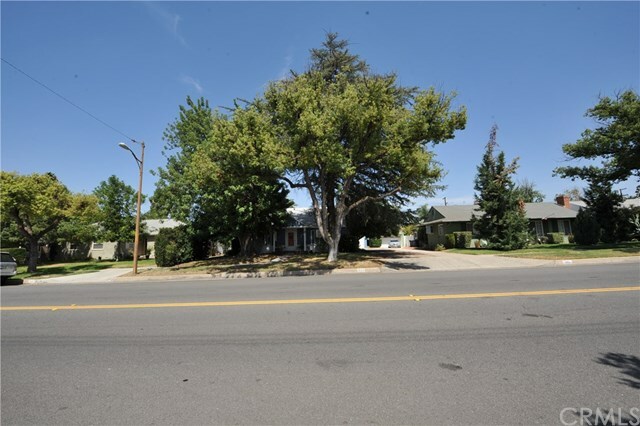 Property Photo: 1323 E Colton Avenue CA 92374