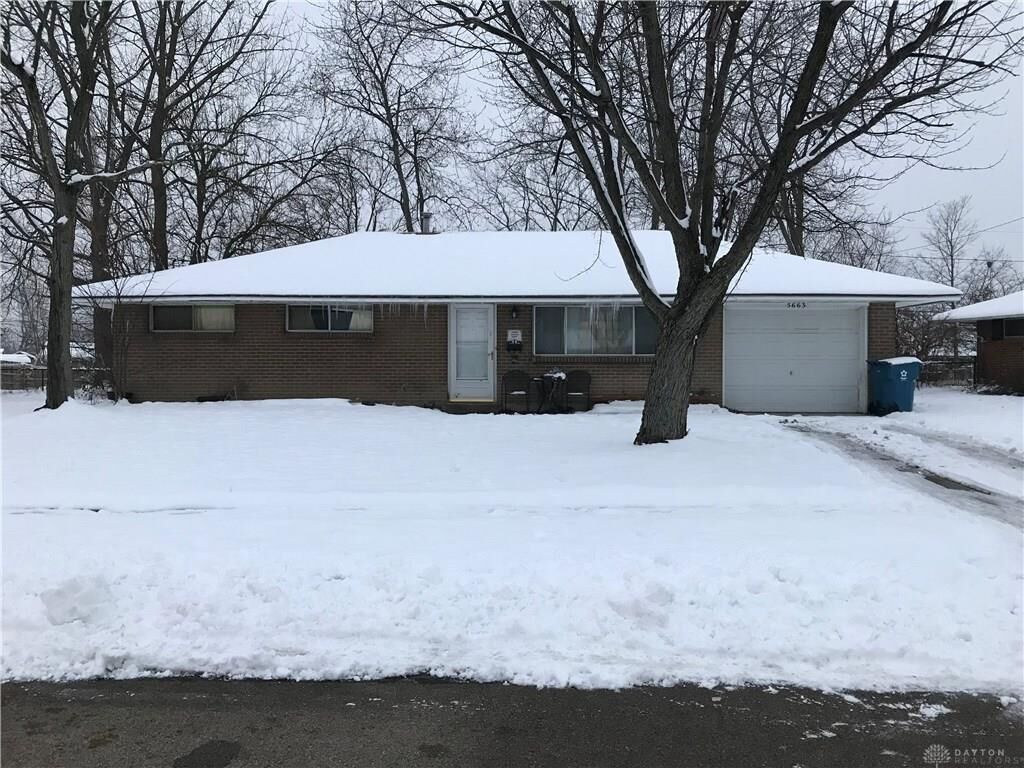 Property Photo: 5663 Shady Oak Street OH 45424