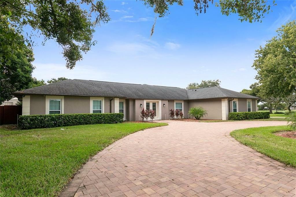 Property Photo:  8998 Levalley Court  FL 32819 