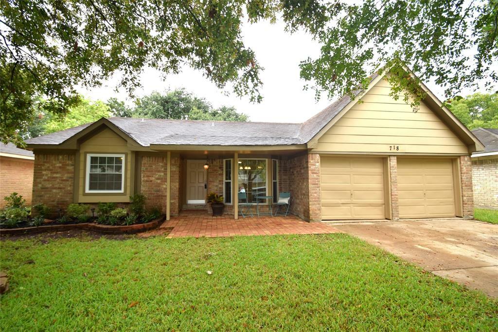 Property Photo:  718 Wild Horse Valley Road  TX 77450 