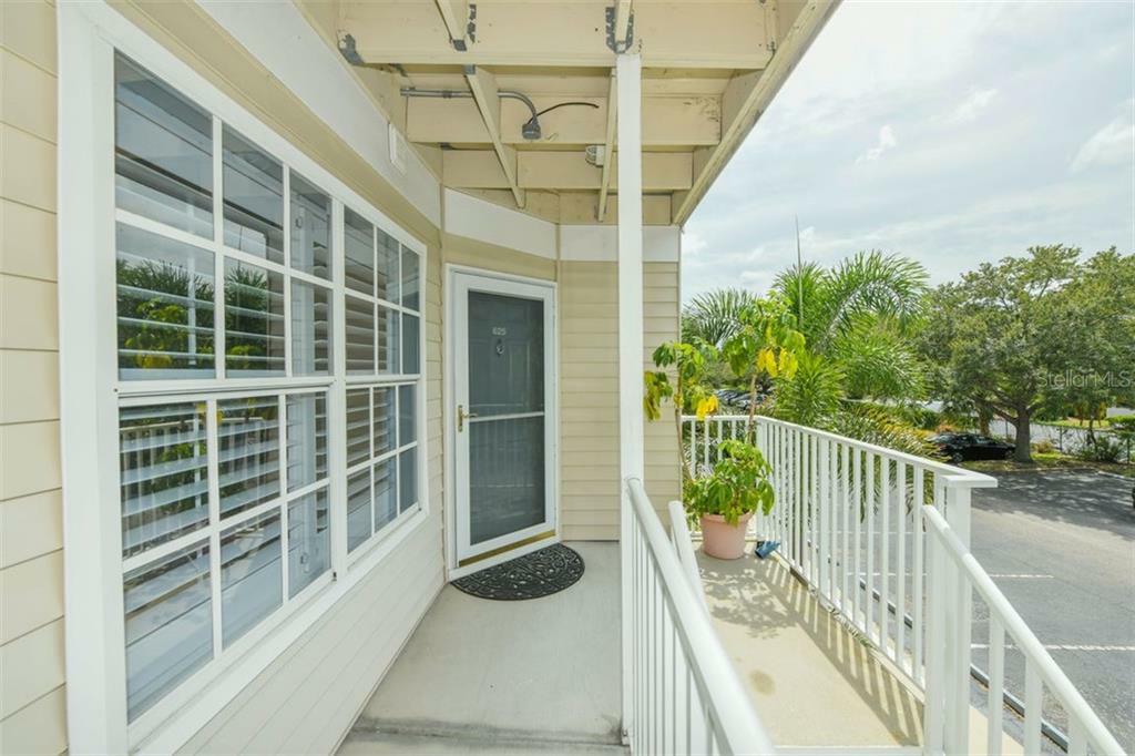 Property Photo:  850 S Tamiami Trail 625  FL 34236 