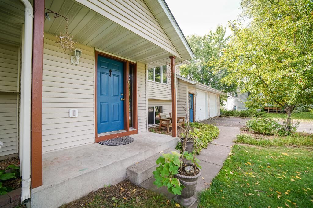 Property Photo:  727 Henry Street  WI 54021 