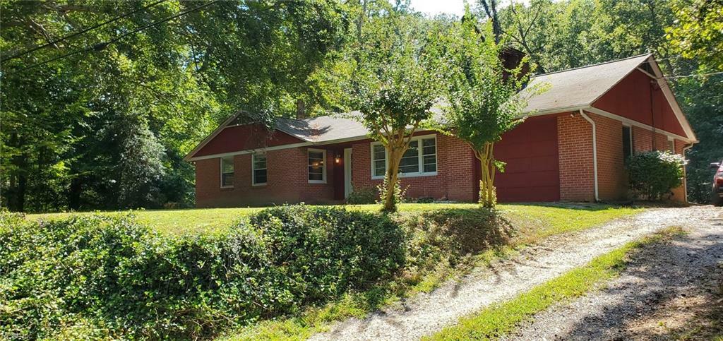 Property Photo:  4913 John Tyler Highway  VA 23185 