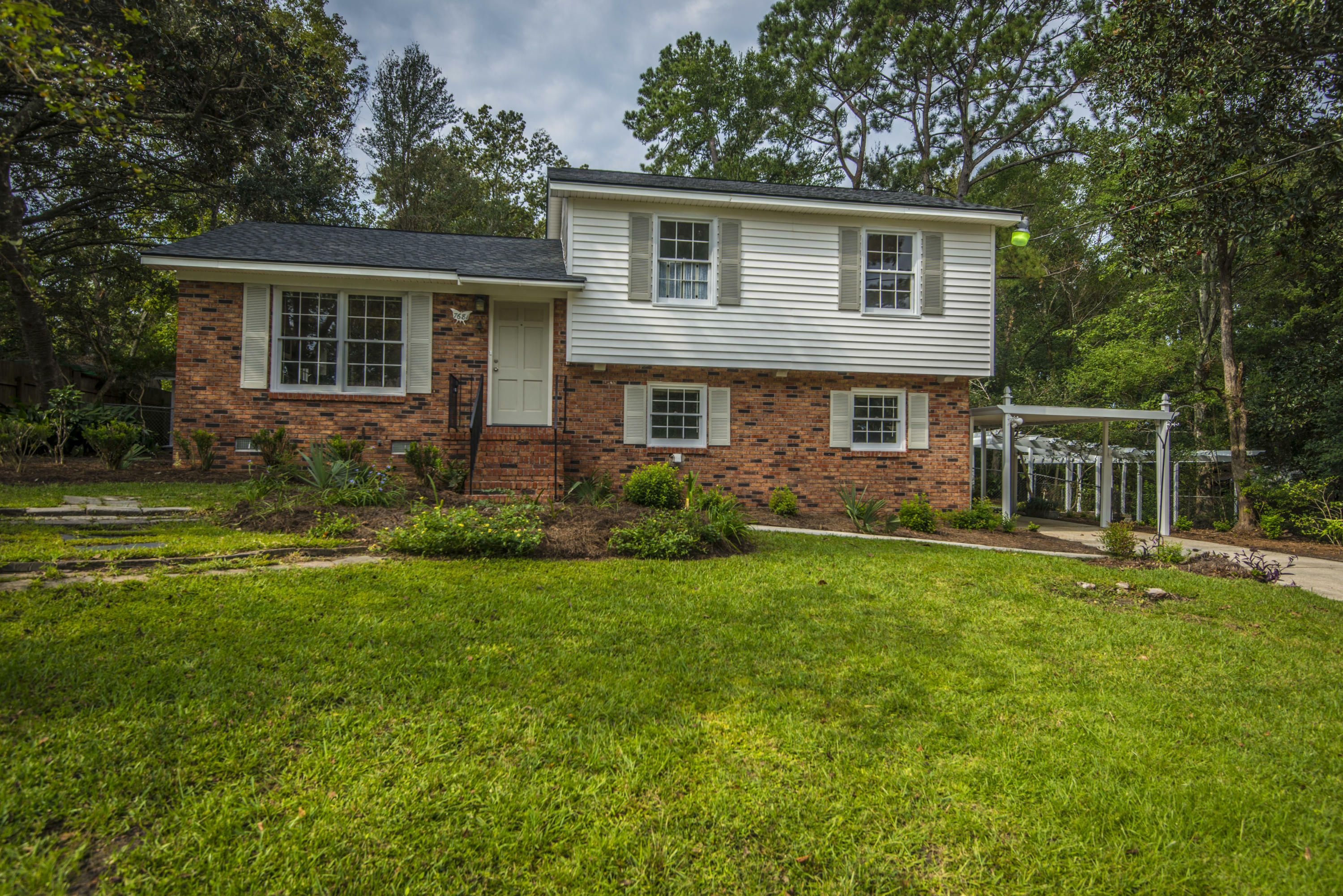 Property Photo:  7681 Picardy Place  SC 29420 