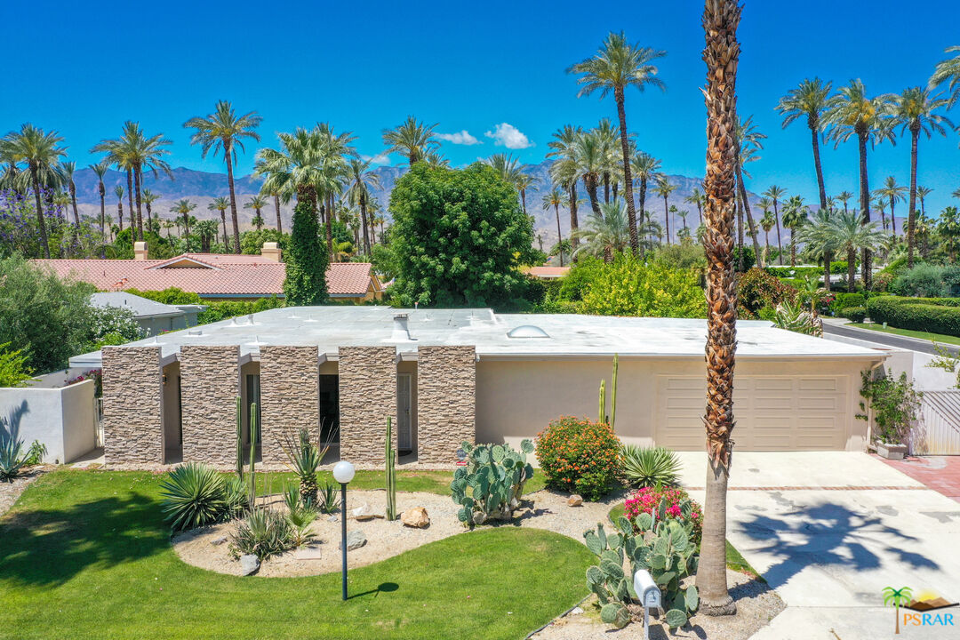 Property Photo: 37035 Carolyn Court CA 92270