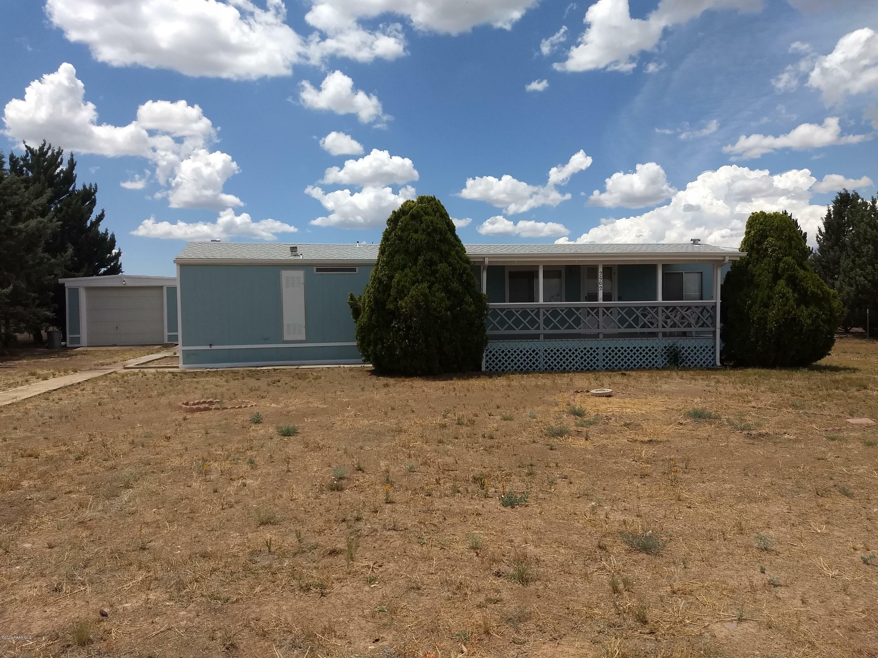 Property Photo:  2562 N Yavapai Street  AZ 86323 