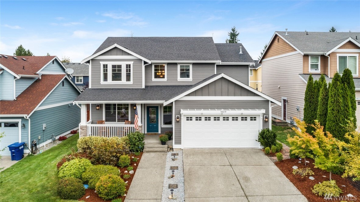 Property Photo: 18219 122nd St E WA 98391