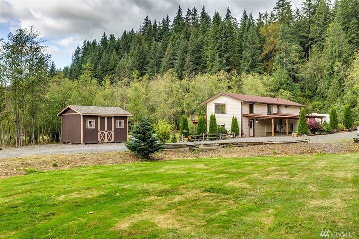 Property Photo:  5319  Salmon Ridge Lane  WA 98244 